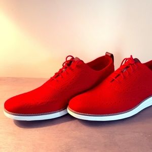 RED COLE-HAAN ORIGINAL GRAND WINGTIP OXFORD SHOES